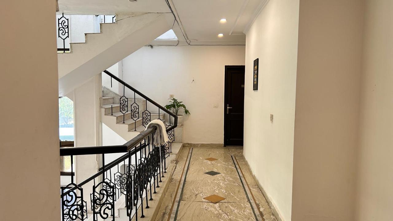 Park Studio Dlf Phase 2, Cyber City, Gurgaon Dış mekan fotoğraf